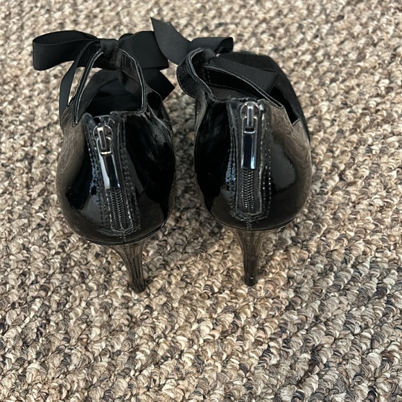 Peep toe with a bow! - Picture 5 of 7